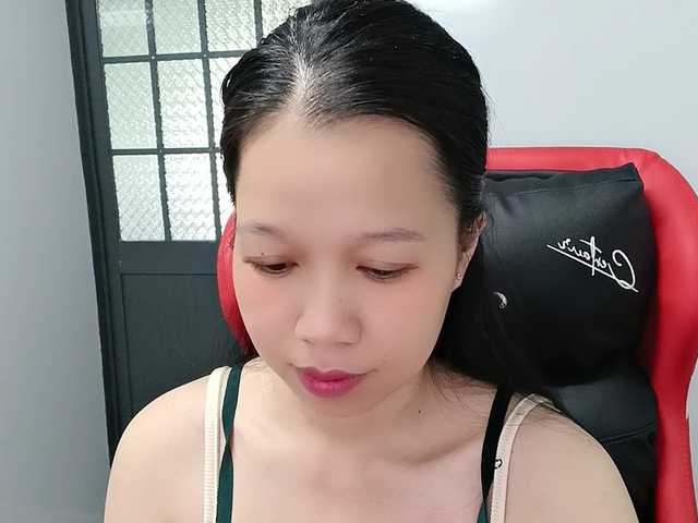Sexyfull live cam on BongaCams