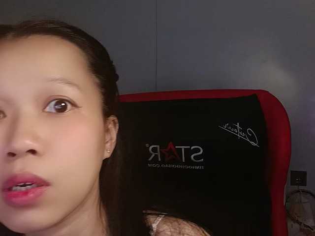 Sexyfull live cam on BongaCams
