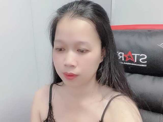 Sexyfull live cam on BongaCams