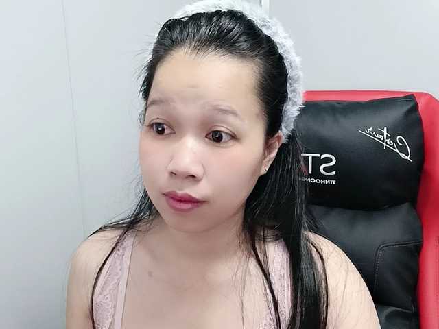 Sexyfull live cam on BongaCams