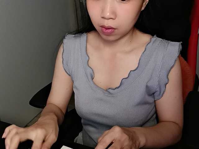 Sexyfull live cam on BongaCams