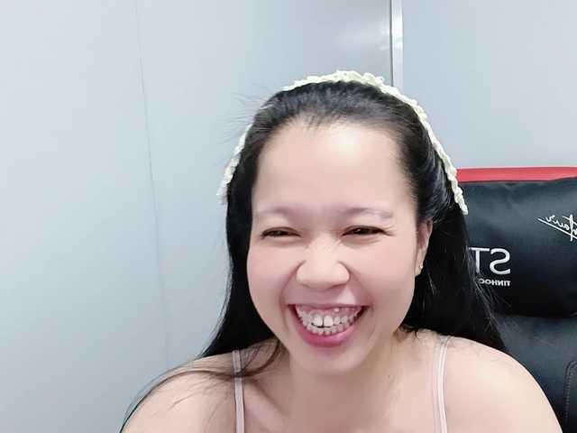 Sexyfull live cam on BongaCams
