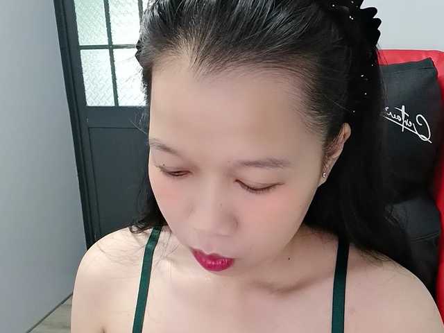Sexyfull live cam on BongaCams
