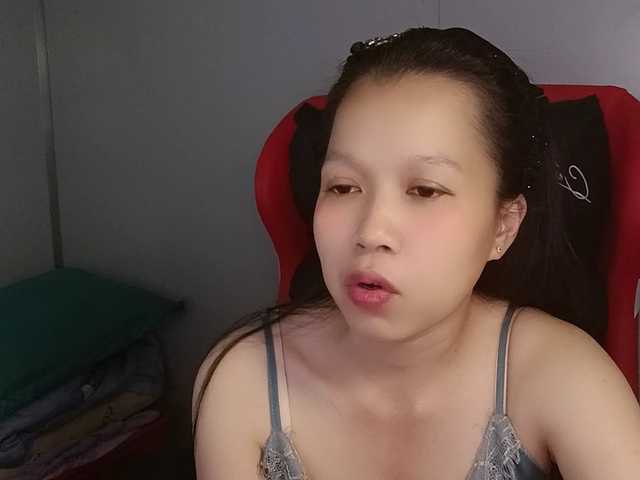 Sexyfull live cam on BongaCams