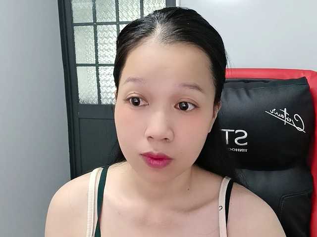 Sexyfull live cam on BongaCams