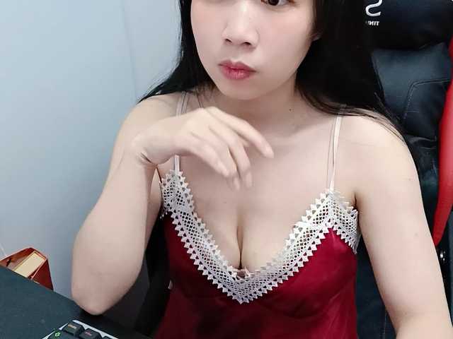Sexyfull, en vivo ahora en BongaCams