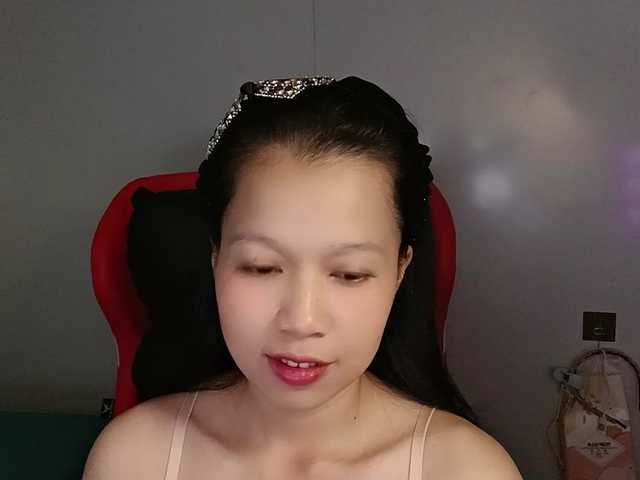 Sexyfull live cam on BongaCams