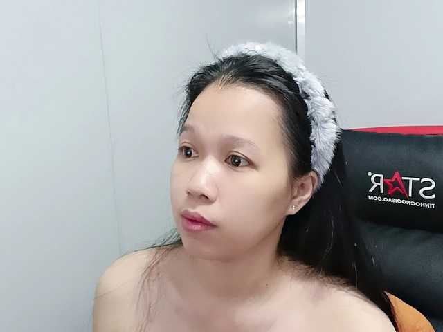 Sexyfull live cam on BongaCams