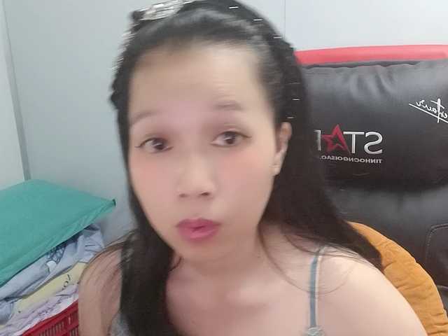 Sexyfull live cam on BongaCams