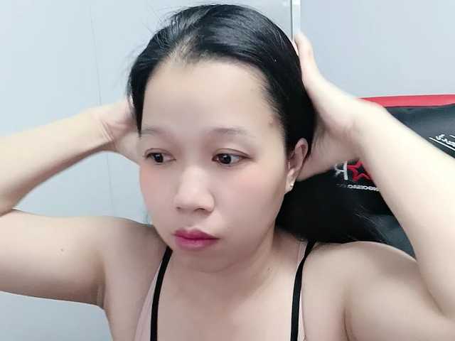 Sexyfull live cam on BongaCams