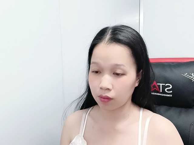 Sexyfull live cam on BongaCams