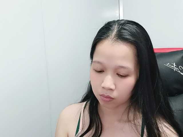 Sexyfull live cam on BongaCams