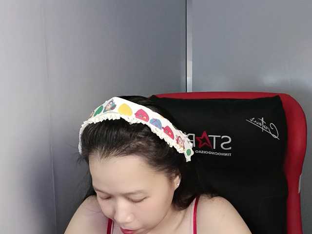 Sexyfull live cam on BongaCams