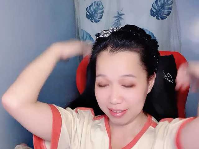 Sexyfull live cam on BongaCams