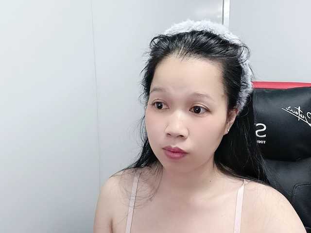 Sexyfull live cam on BongaCams