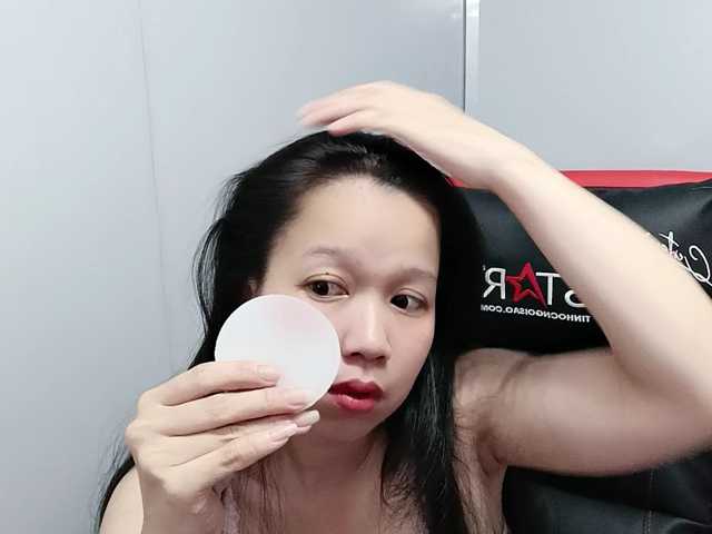 Sexyfull live cam on BongaCams