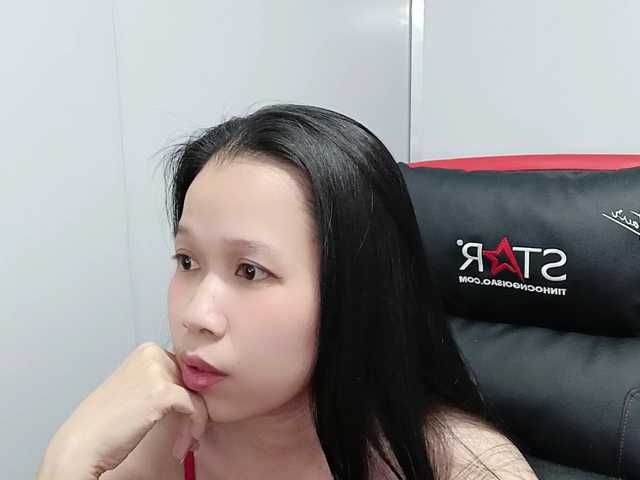 Sexyfull live cam on BongaCams