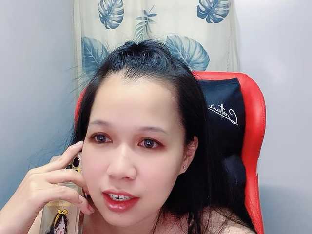 Sexyfull live cam on BongaCams