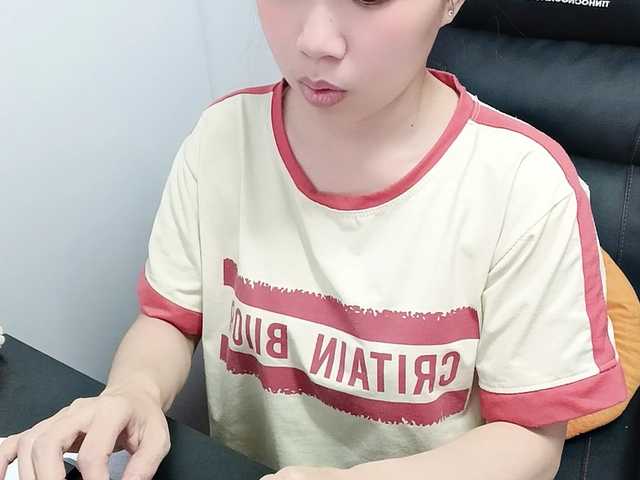 Sexyfull live cam on BongaCams