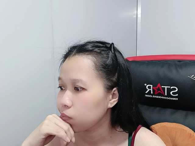 Sexyfull live cam on BongaCams