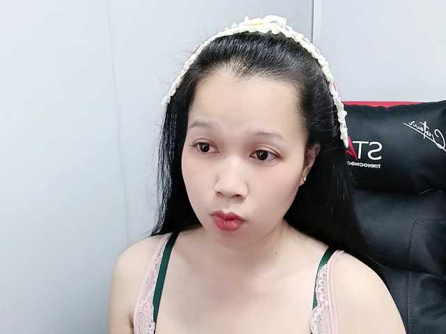 Sexyfull live cam on BongaCams
