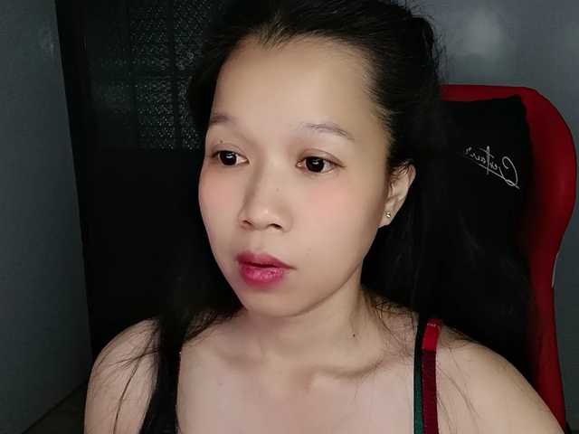 Sexyfull live cam on BongaCams
