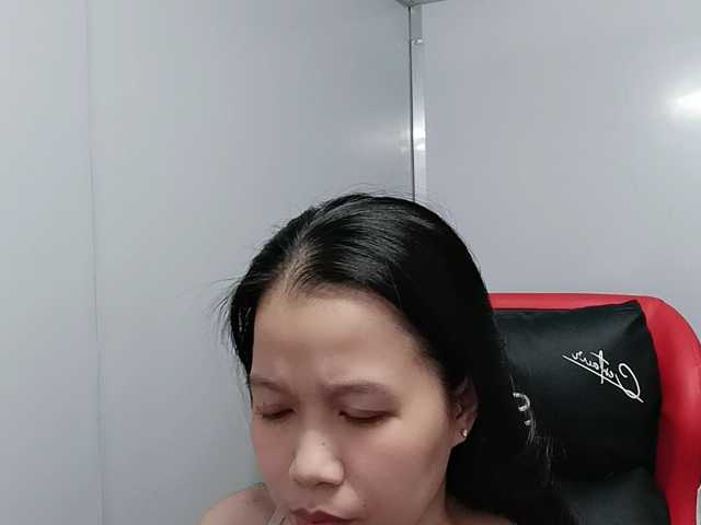 Sexyfull live cam on BongaCams