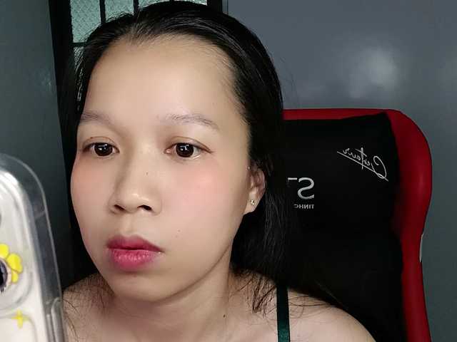 Sexyfull live cam on BongaCams