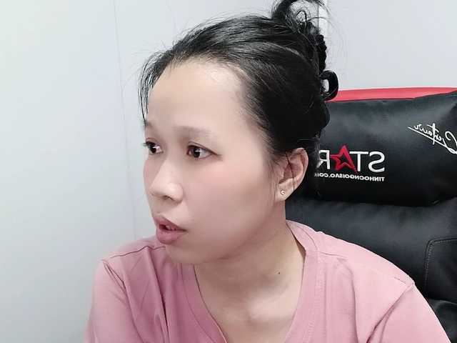 Sexyfull live cam on BongaCams