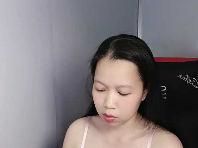 Sexyfull live cam on BongaCams