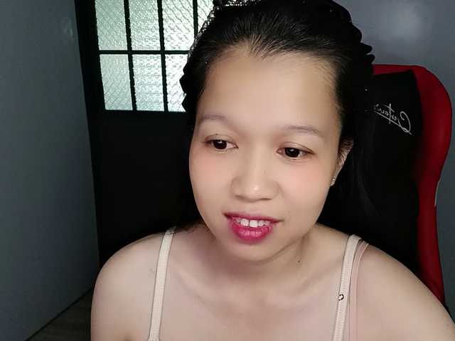 Sexyfull live cam on BongaCams
