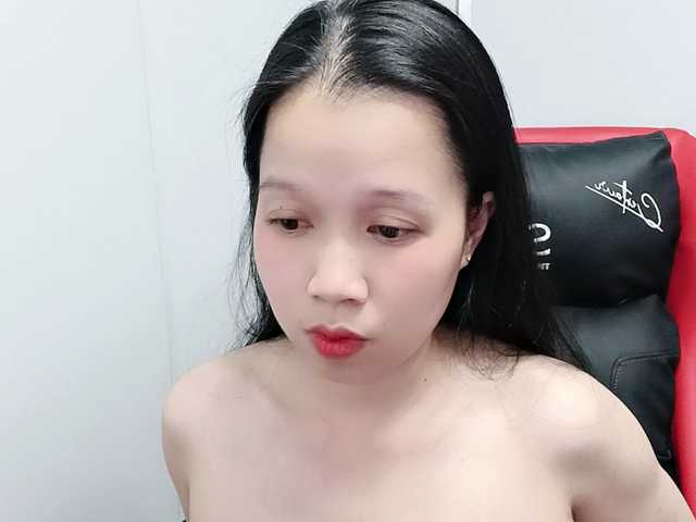 Sexyfull live cam on BongaCams