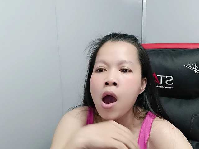 Sexyfull live cam on BongaCams