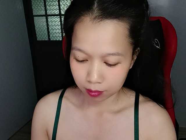 Sexyfull live cam on BongaCams