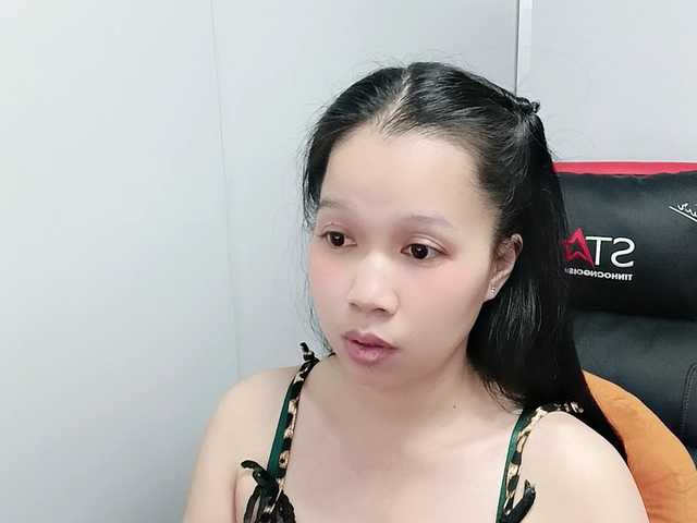 Sexyfull live cam on BongaCams