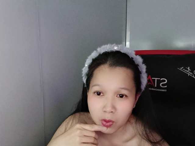 Sexyfull live cam on BongaCams
