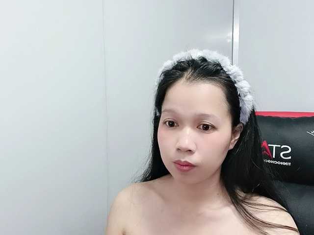 Sexyfull live cam on BongaCams