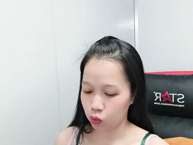 Sexyfull live cam on BongaCams