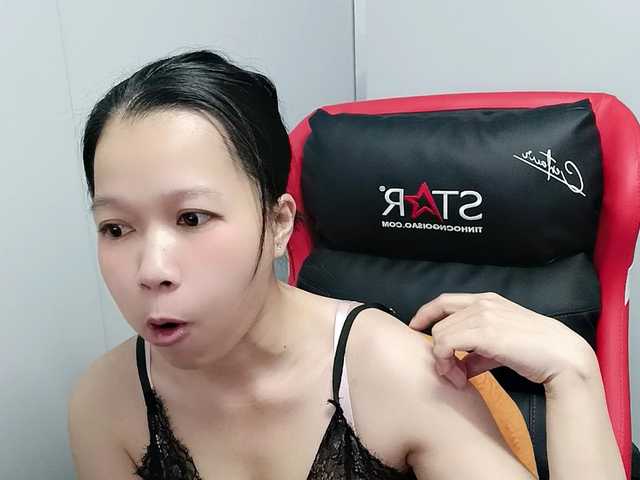 Sexyfull live cam on BongaCams