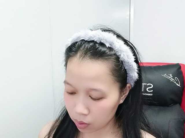 Sexyfull live cam on BongaCams