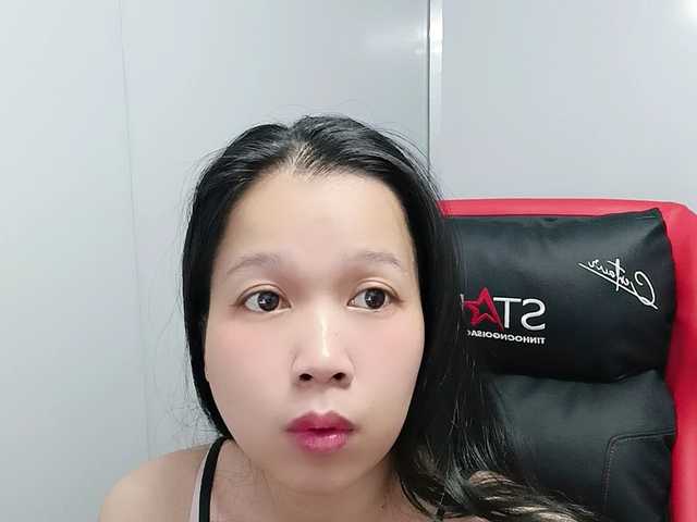 Sexyfull live cam on BongaCams