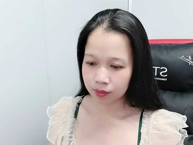 Sexyfull live cam on BongaCams