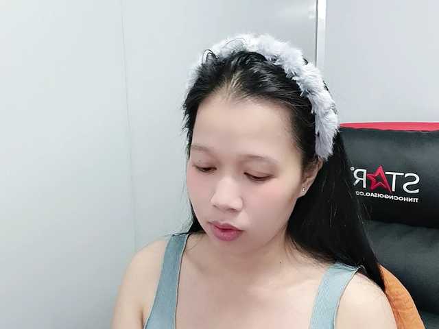 Sexyfull live cam on BongaCams