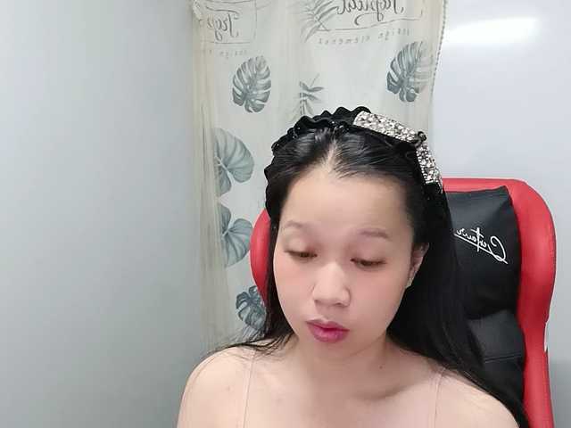 Sexyfull live cam on BongaCams