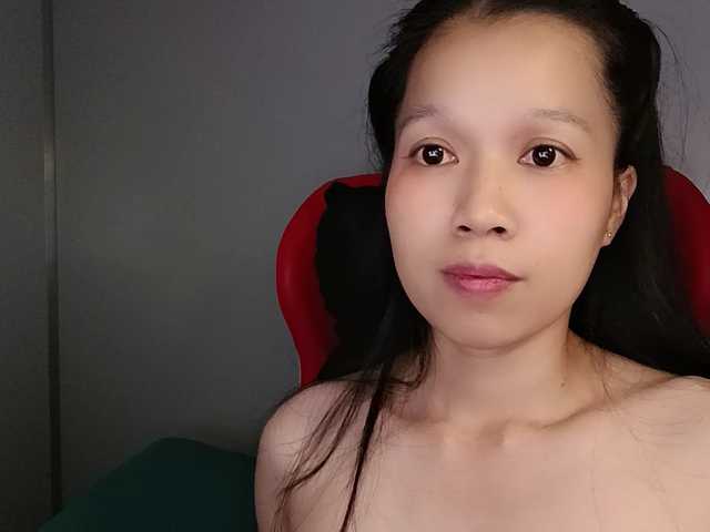 Sexyfull live cam on BongaCams