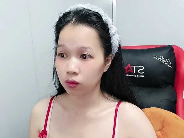 Sexyfull live cam on BongaCams
