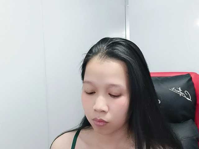 Sexyfull live cam on BongaCams