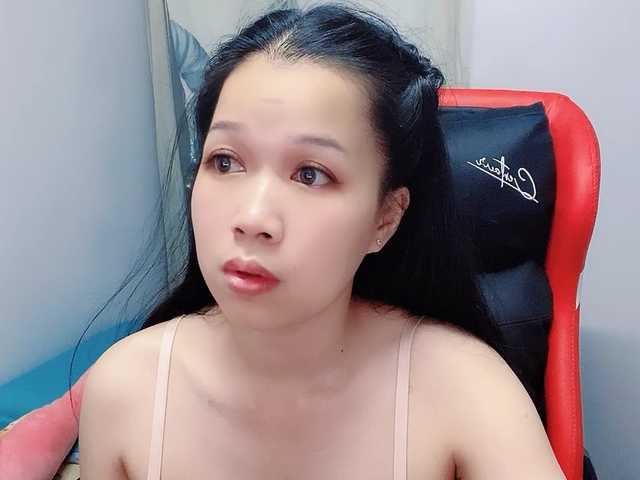 Sexyfull live cam on BongaCams