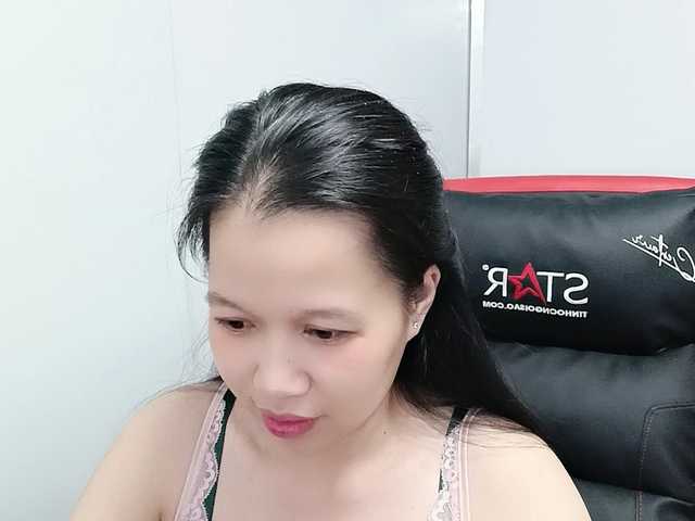 Sexyfull live cam on BongaCams