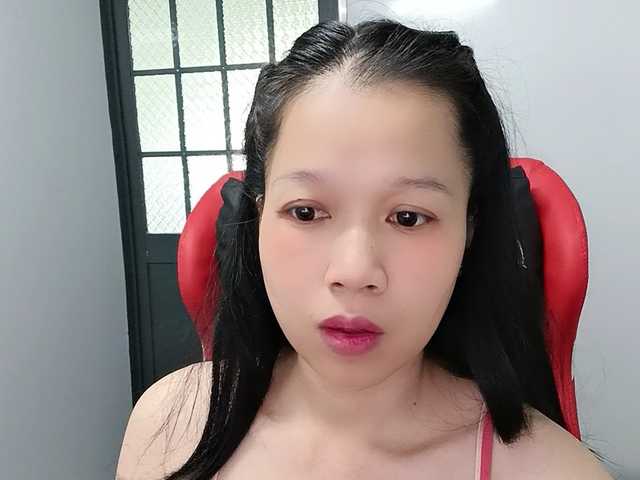 Sexyfull live cam on BongaCams